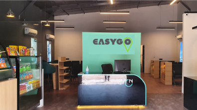 EasyGo electric intercity bus comfortable, safe lounge in Indore, Dallas for solo female traveller 